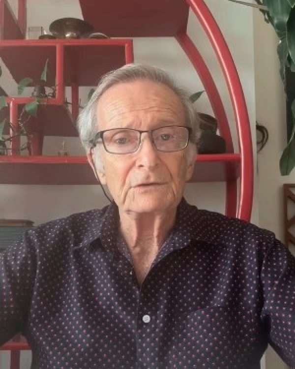 Dr. Claudio Schuftan